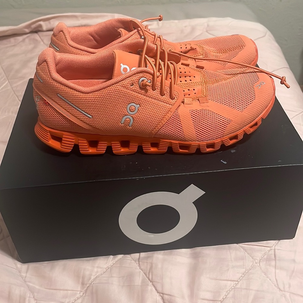 Only wore once.